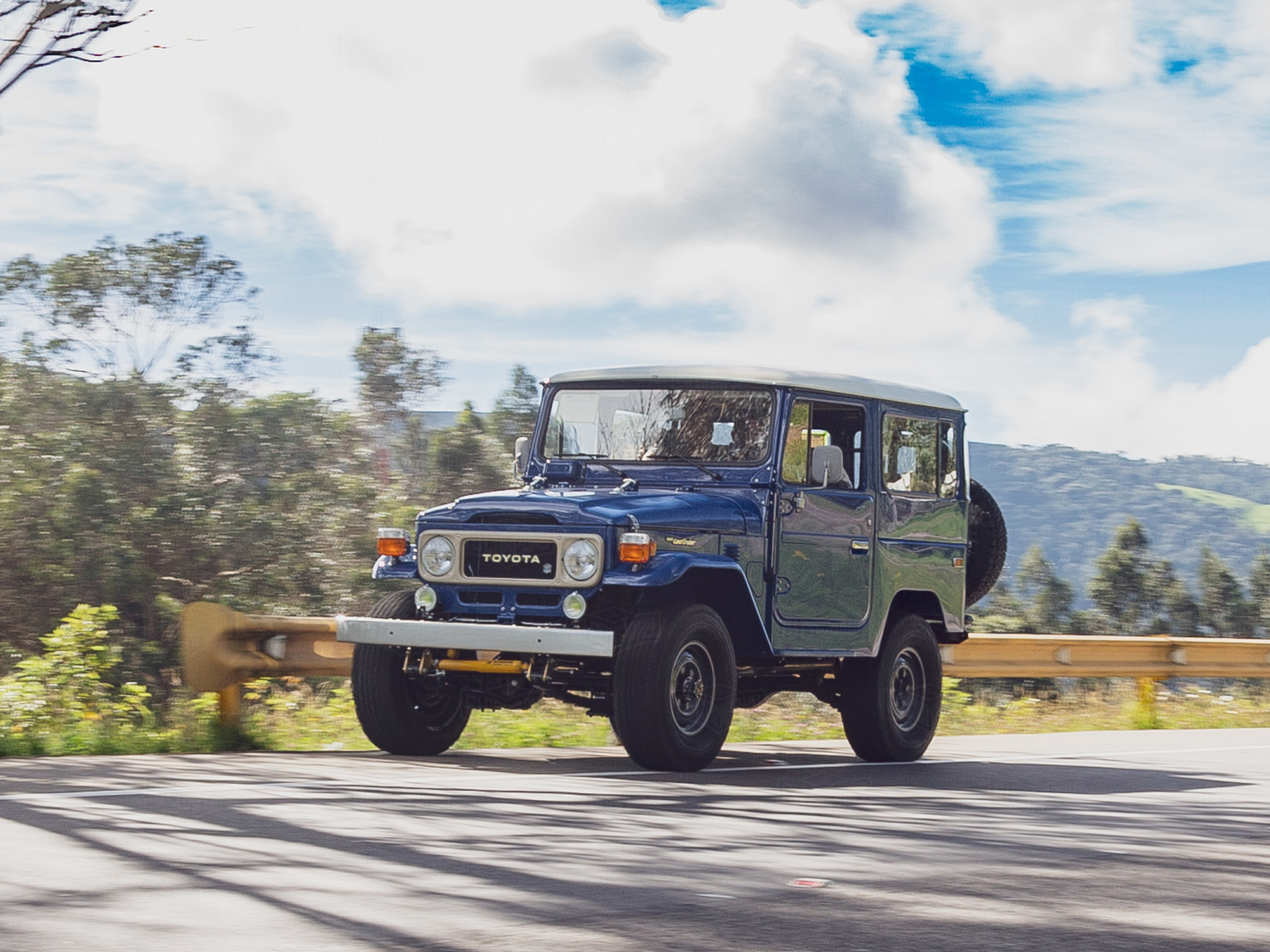 classicmotors.com - 1982 Toyota Land Cruiser ? Medium Blue